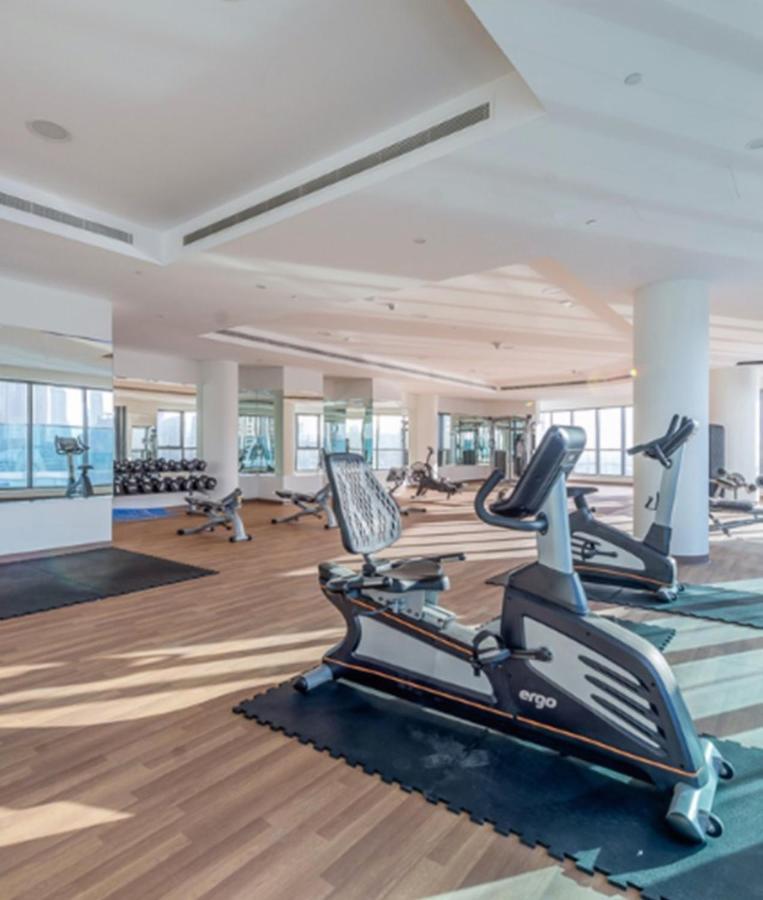 Elegant 2Br View With Rooftop Pool The Bay 두바이 외부 사진